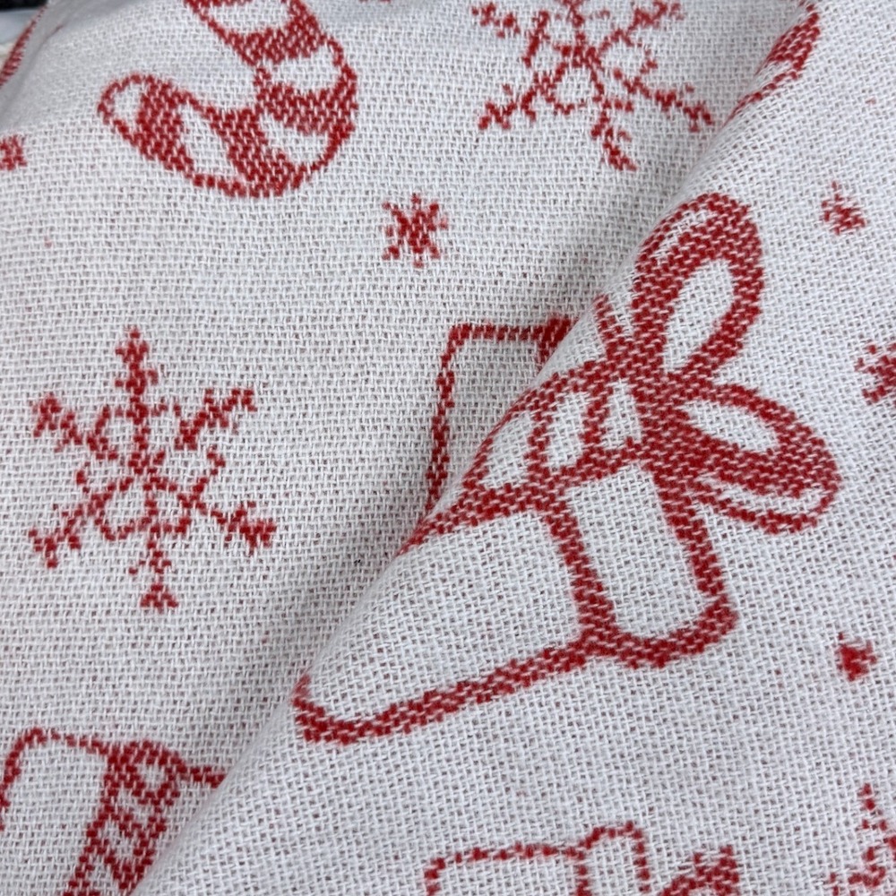 Texteis Penedo Kimarta Christmas Holiday Throw Blanket Recyled Yarn 68x55 NEW